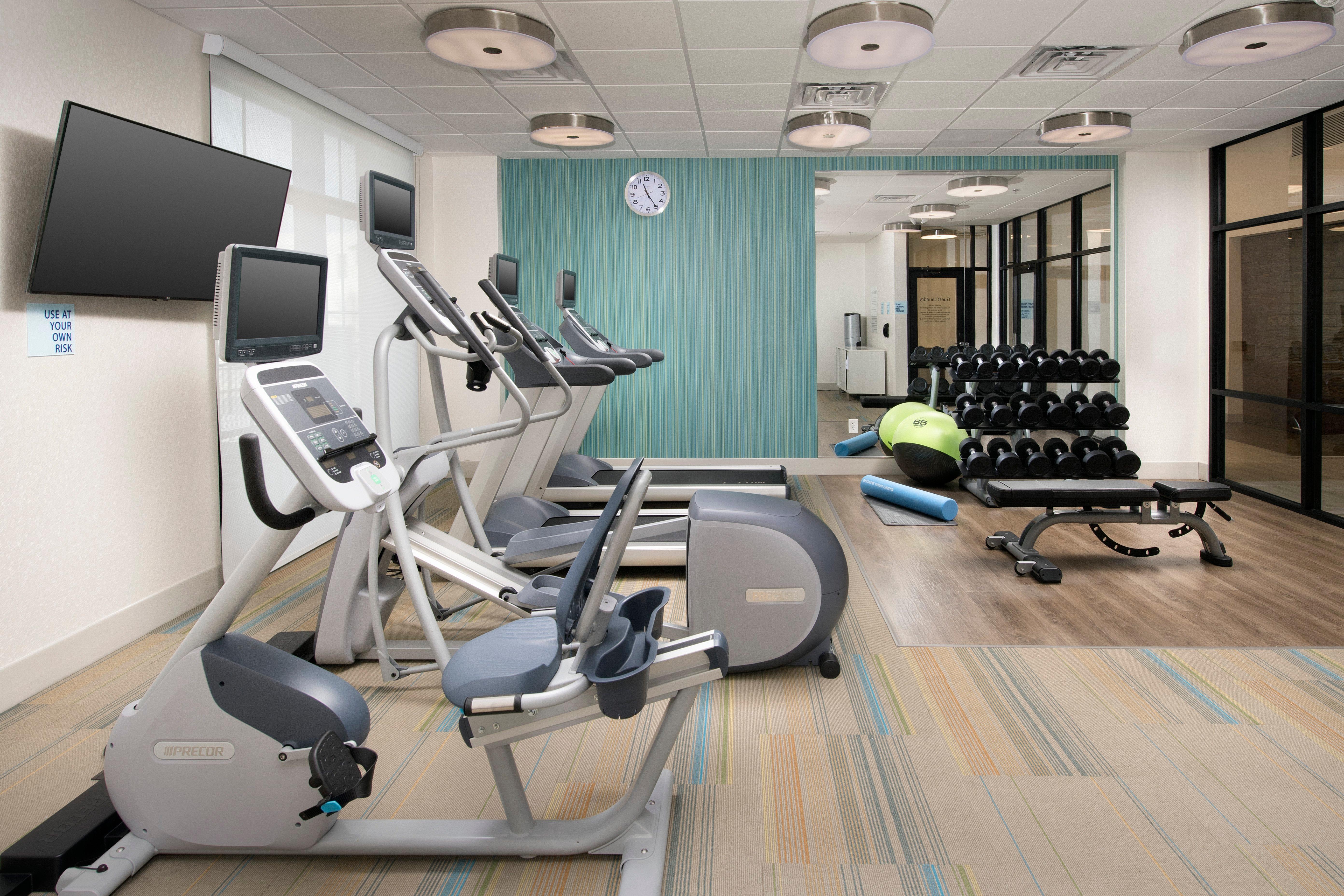 Holiday Inn Express & Suites - North Brunswick By Ihg Esterno foto