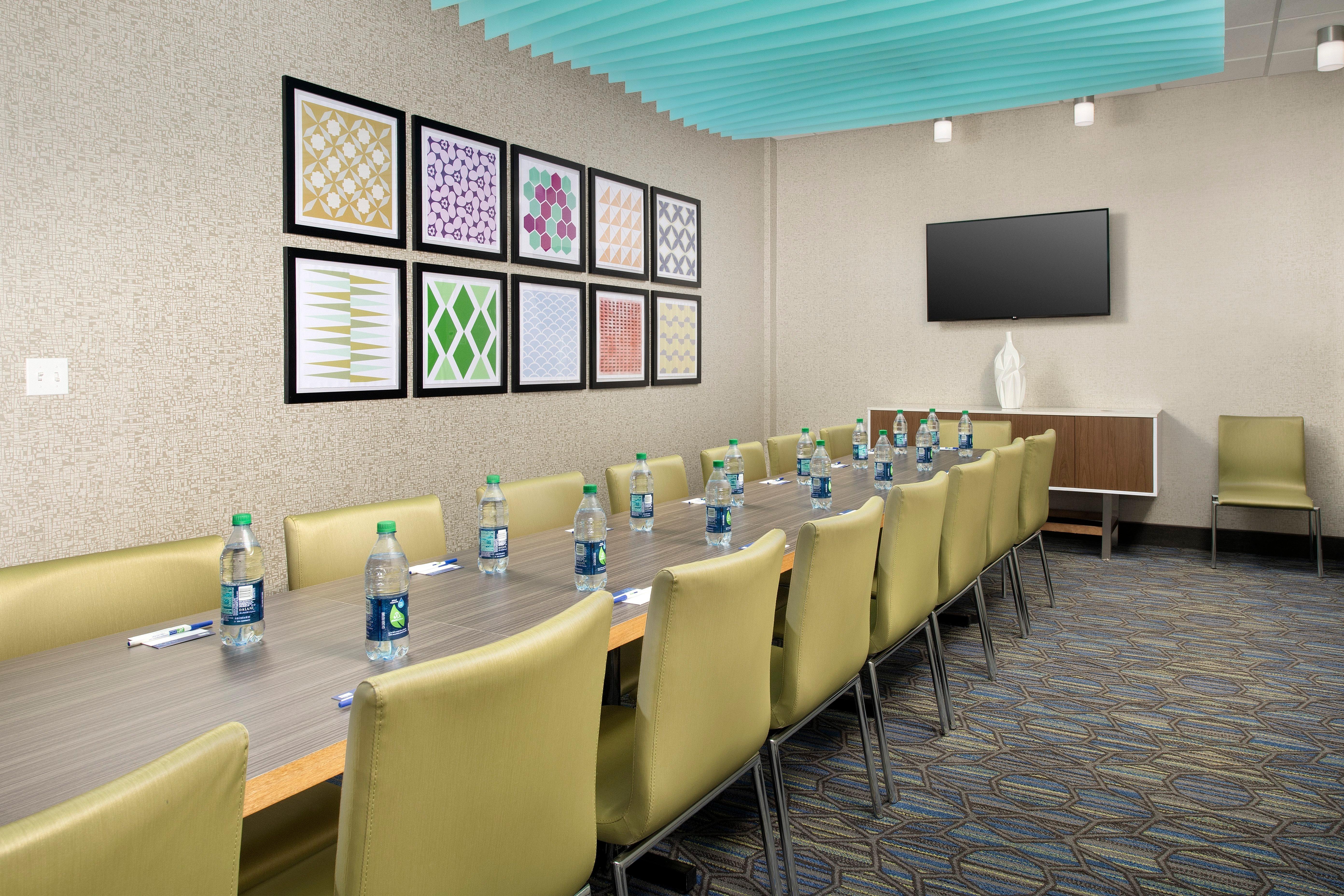 Holiday Inn Express & Suites - North Brunswick By Ihg Esterno foto
